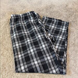 Plaid Black and White Men's Sweatpants